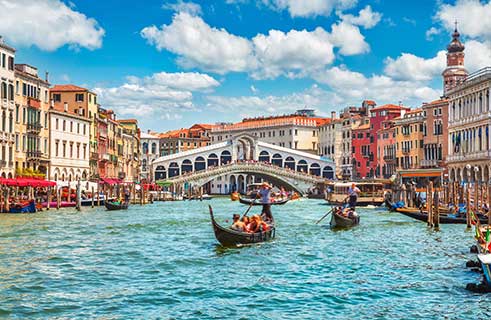 Mit einem Reisegutschein für Italien nach Venedig